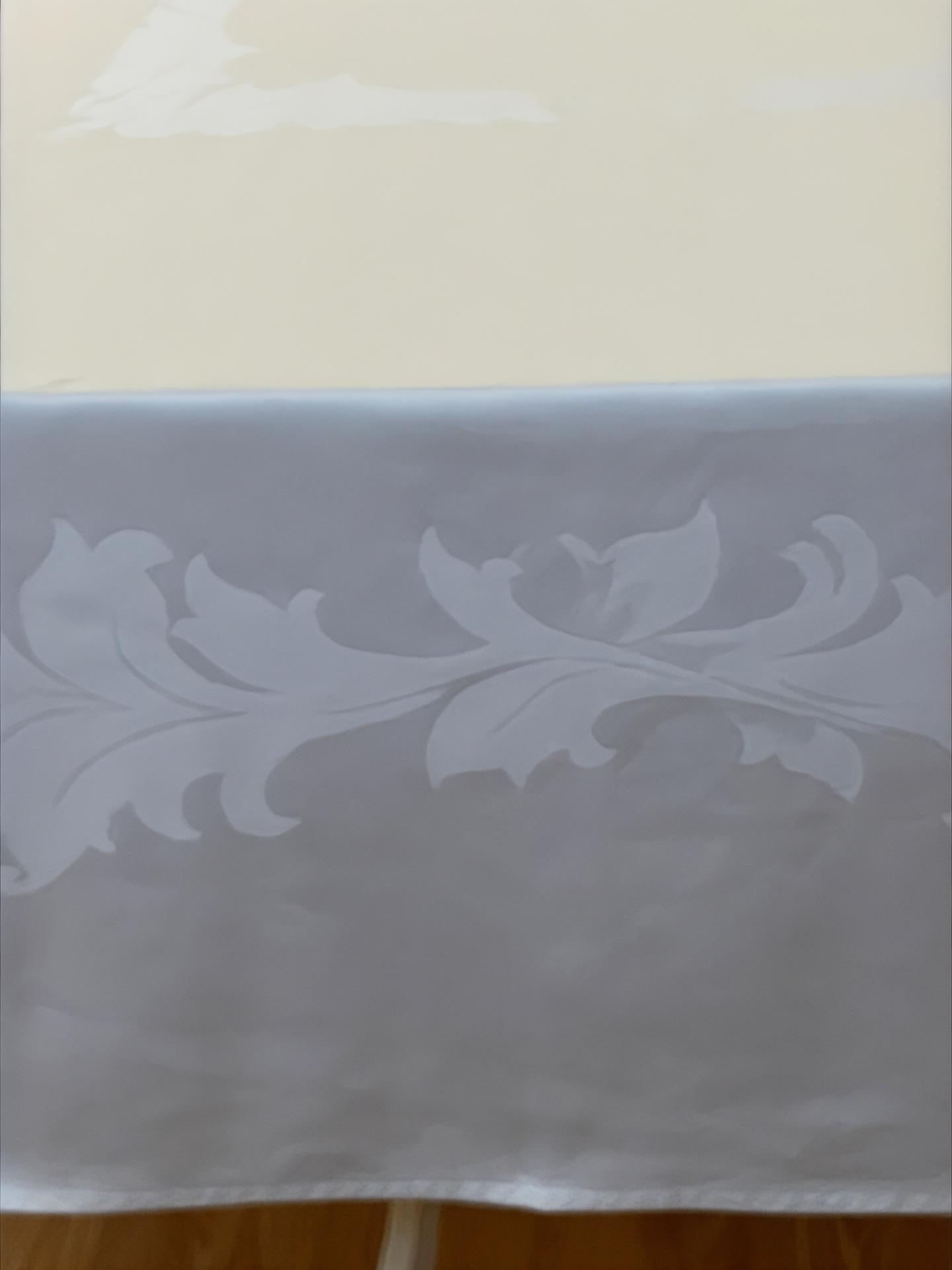 Baroque Damask Tablecloth