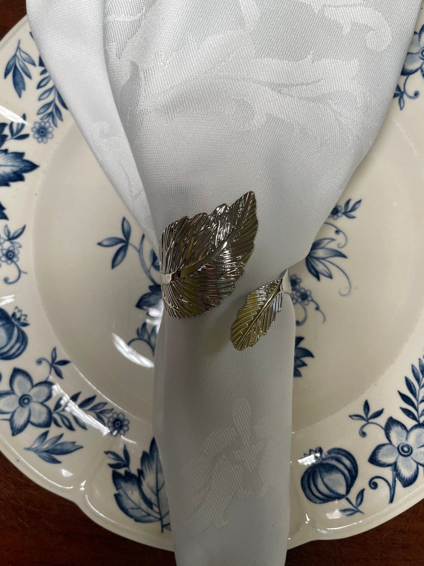 Anghild's Table Napkin rings Classic Leaves Napkin Rings set of 6